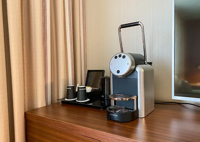 Nash Airport Hotel