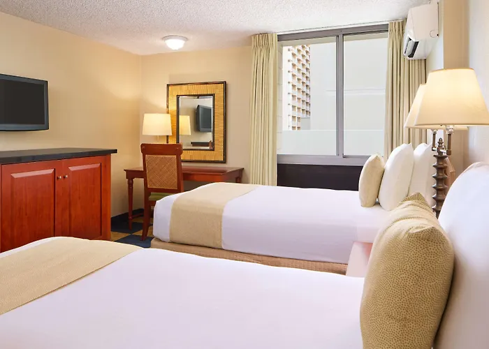 Ewa Hotel Waikiki