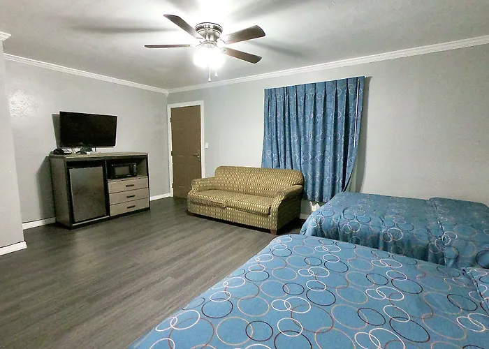 Budget Host Inn