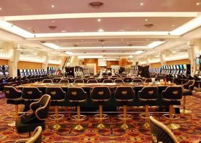Howard Johnson Villa María Hotel y Casino