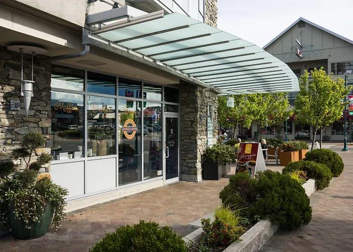 The Sidney Pier Hotel