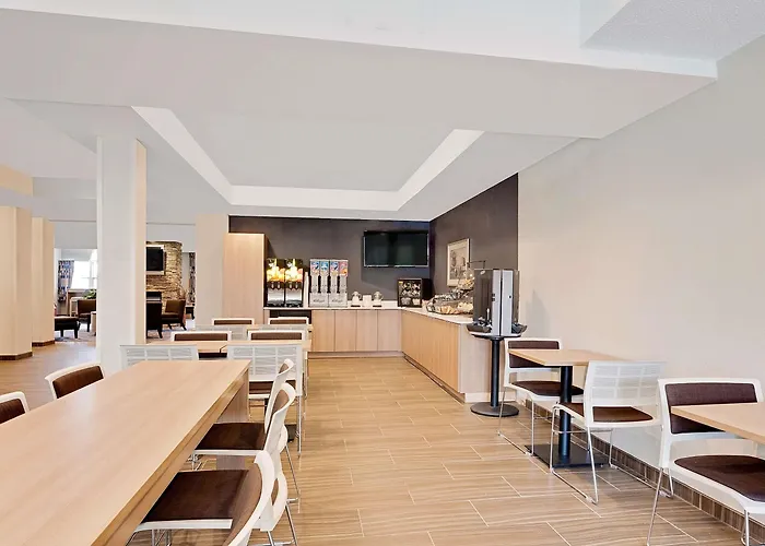 Microtel Inn & Suites By Wyndham Middletown