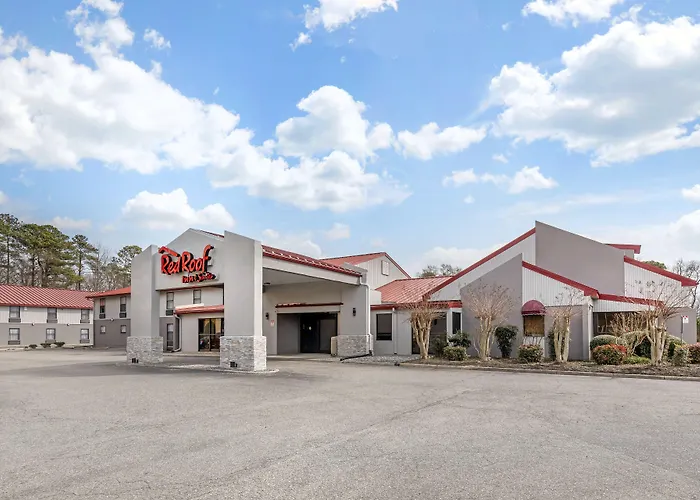 Red Roof Inn & Suites Newport News