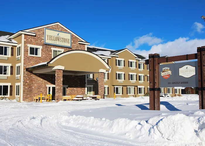 Yellowstone Park Hotel