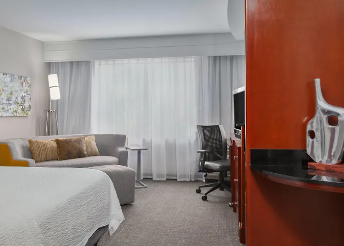 Courtyard By Marriott Corpus Christi
