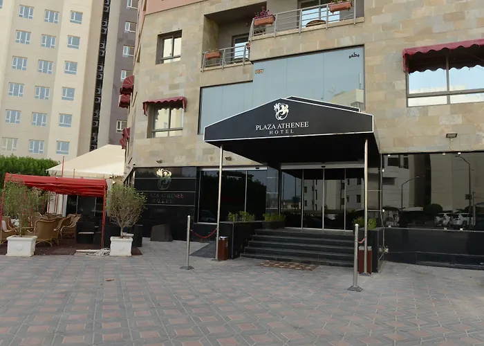 فندق بلازا أثينيه Plaza Athenee Hotel