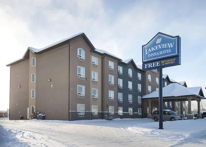 Lakeview Inns & Suites - Fort Nelson