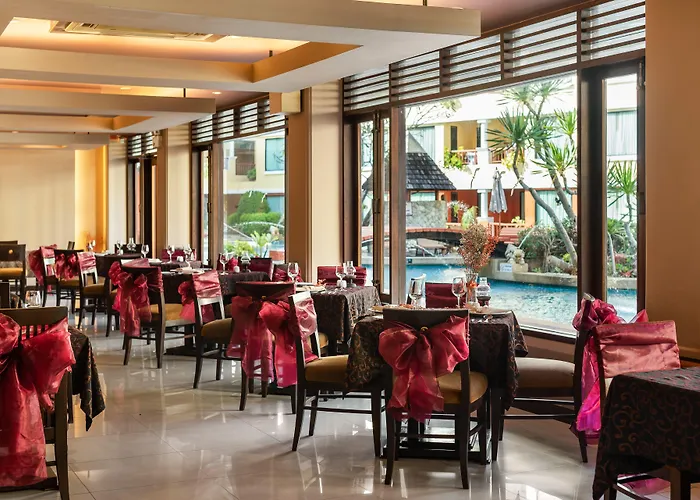 Patong Paragon Resort & Spa Sha Extra Plus