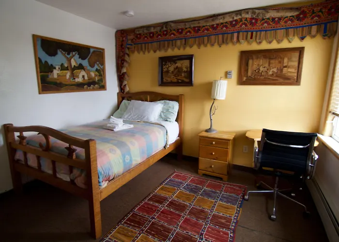 Qupqugiaq Inn