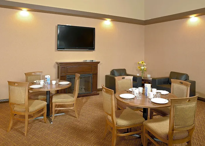 Coast Fraser Inn