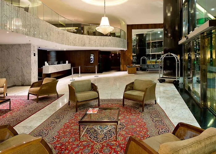 Majestic Palace Hotel