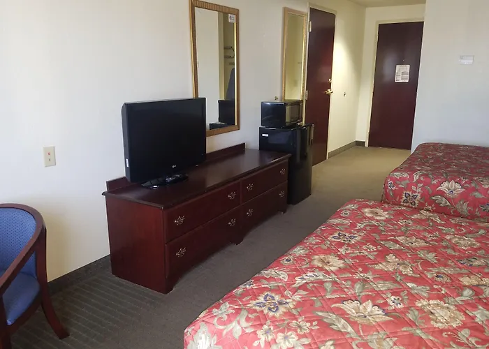 Hometown Hotel
