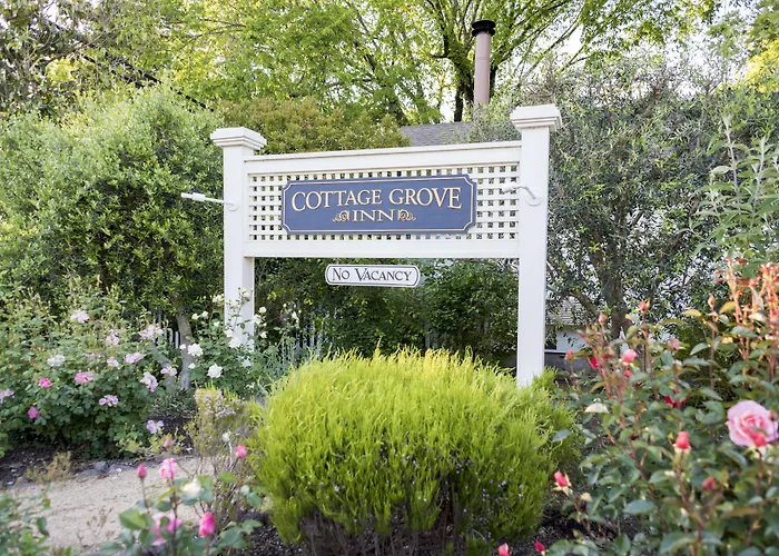 Cottage Grove Inn