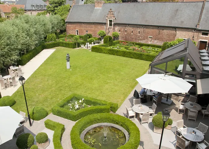 Begijnhof Hotel