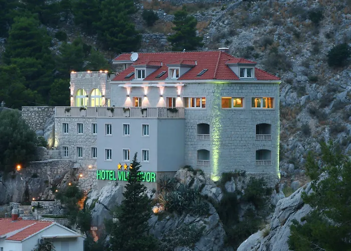 Hotel Villa Dvor