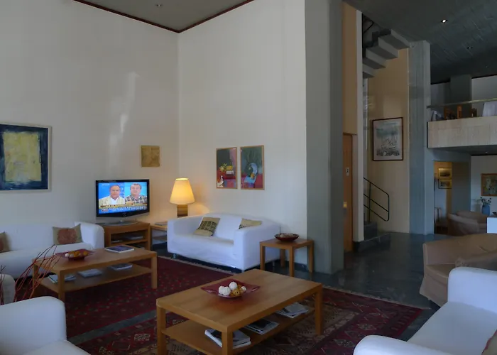 Dioscouri Hotel