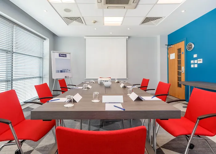 Holiday Inn Express Walsall M6, J10 By Ihg