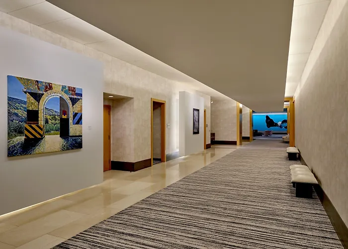 Loews Chicago O'Hare Hotel