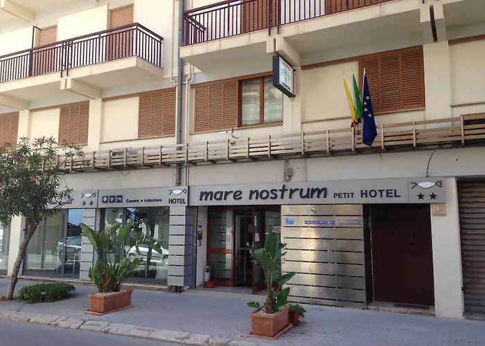 Mare Nostrum Petit Hotel