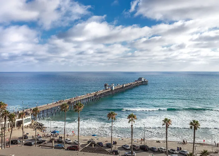 Club Wyndham Oceanside Pier Resort