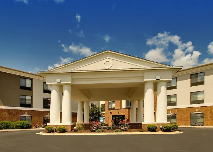 Holiday Inn Express Hotel & Suites Morris By Ihg