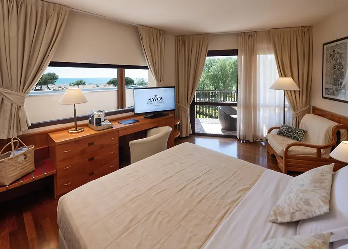 Savoy Beach Hotel & Thermal Spa
