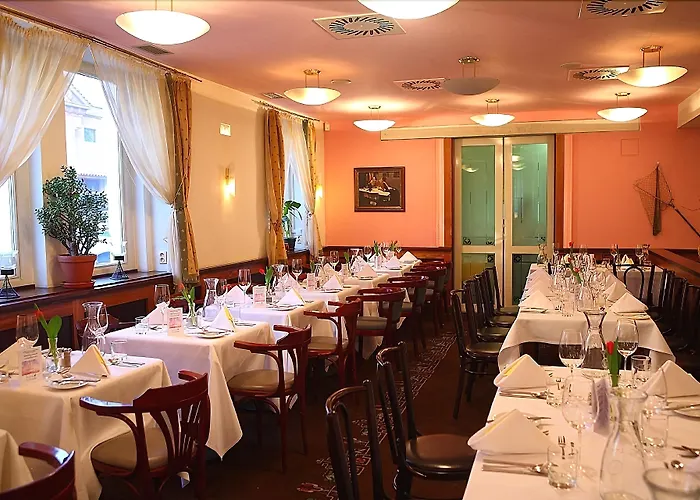 Hotel U Divadla - Czech Leading Hotels