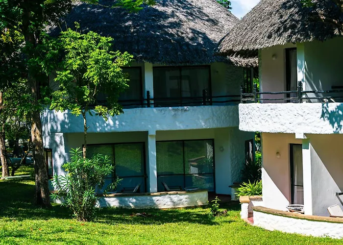 Safari Beach Hotel