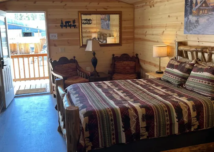 The Gold Mine Hotel Cabins