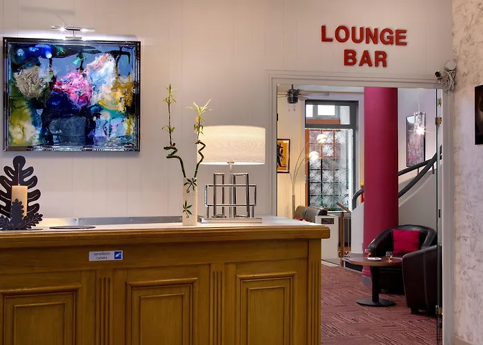 Logis Hotel Du Midi - Saint Etienne Sud