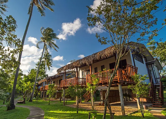Islanda Hideaway Resort
