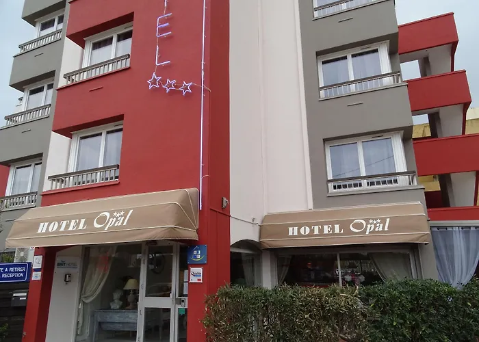 Brit Hotel Opal Centre Port