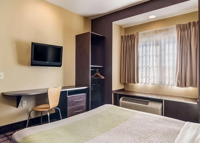 Motel 6-Canton, Ga