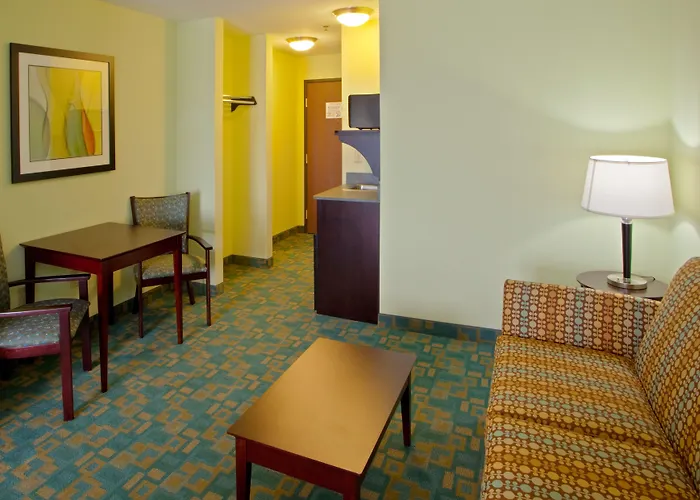 Holiday Inn Express Hotel & Suites Thornburg-S. Fredericksburg By Ihg