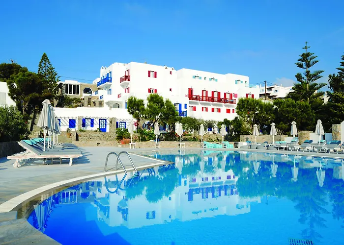 Kamari Hotel