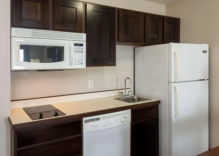 Grandstay Hotel & Suites Downtown Sheboygan