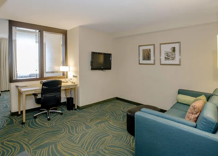 Springhill Suites By Marriott Pueblo Downtown