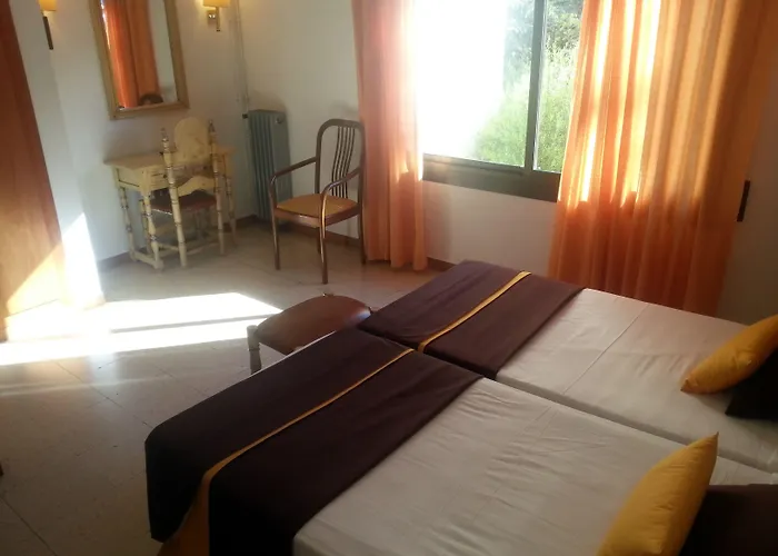 Hotel Hostal Del Sol
