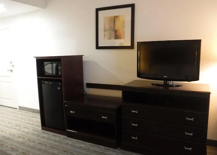 Holiday Inn Express West Jefferson By Ihg
