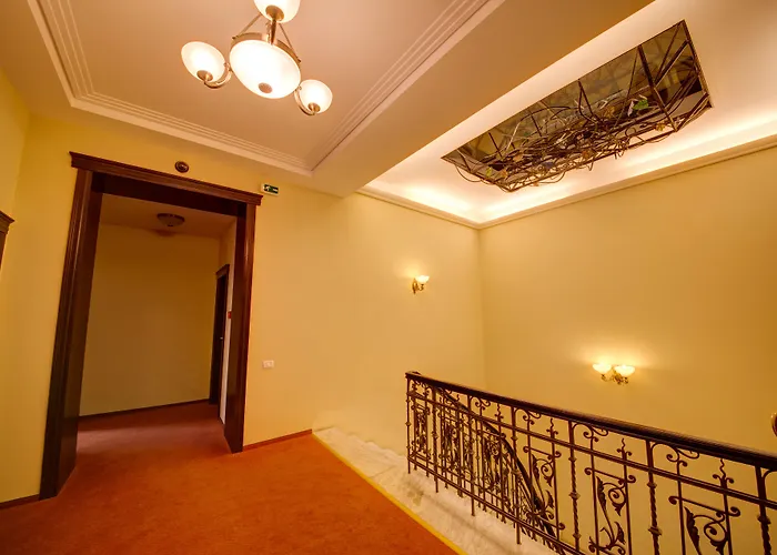 Atrium Hotel Ateneu City Center