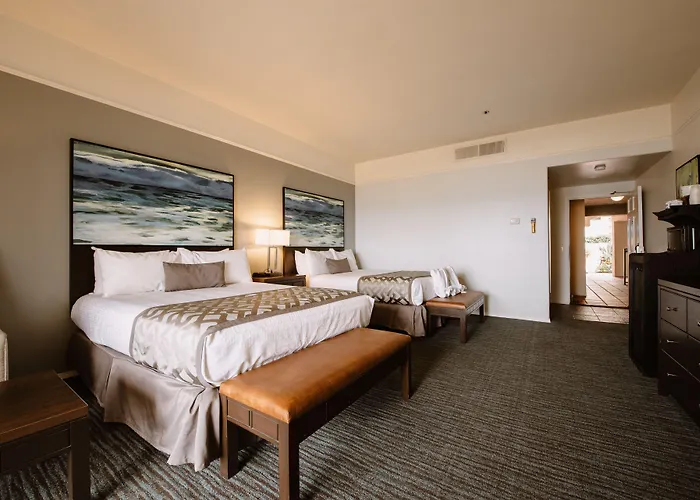 Tamarack Beach Hotel