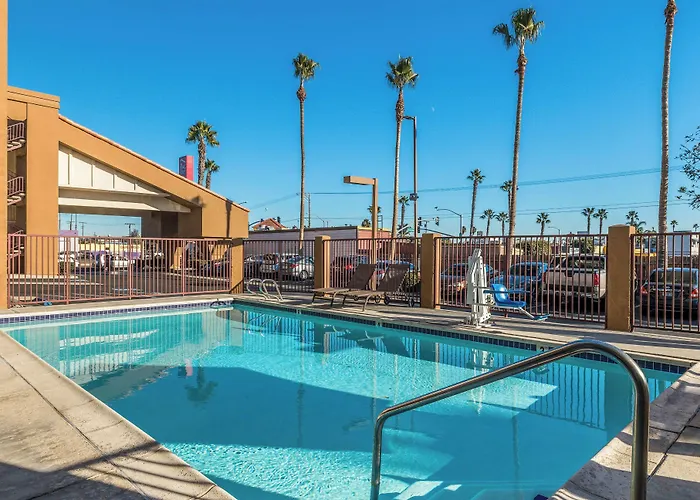 Days Inn By Wyndham Chula Vista-San Diego