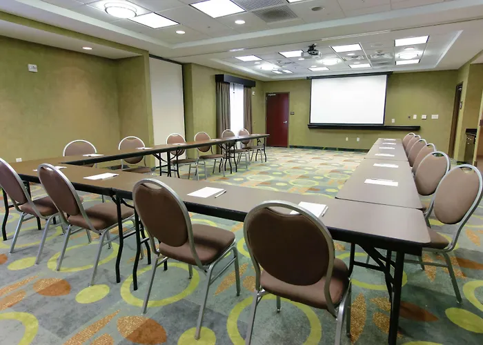 Hampton Inn & Suites Flowery Branch