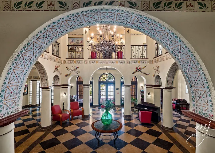 Hotel Seville