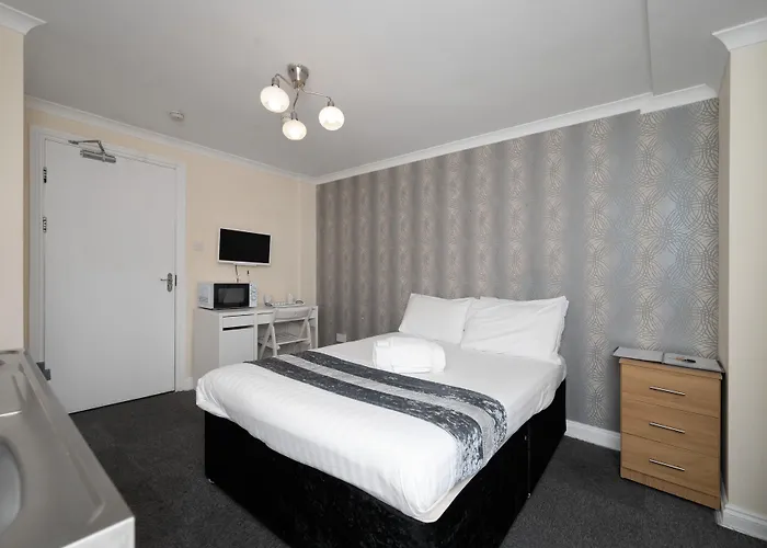 Flexistay Tulsi Aparthotel