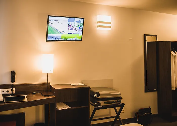 Dc Hotel Charleroi Airport