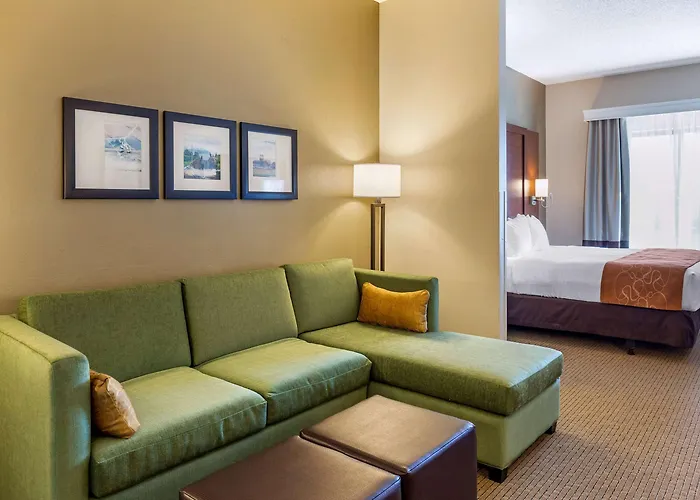 Comfort Suites Lancaster Amish Country