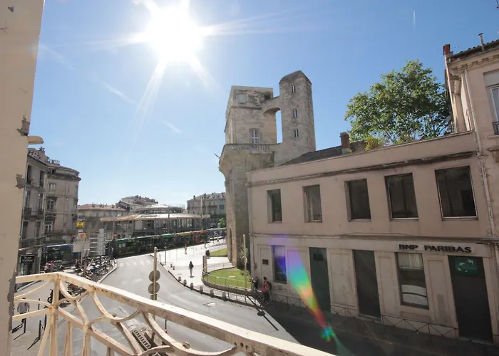 Hotel Des Arts, Artisanal Et Independant