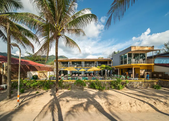 Kamala Beachfront Apartment