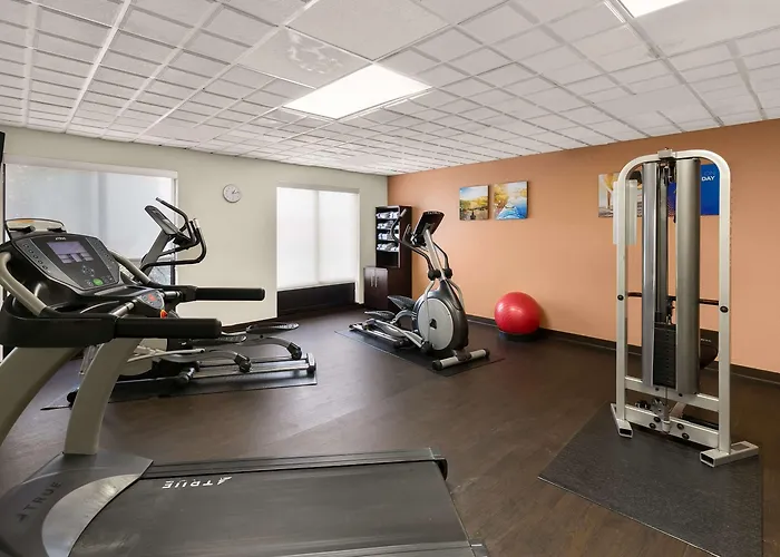 Comfort Suites Commerce